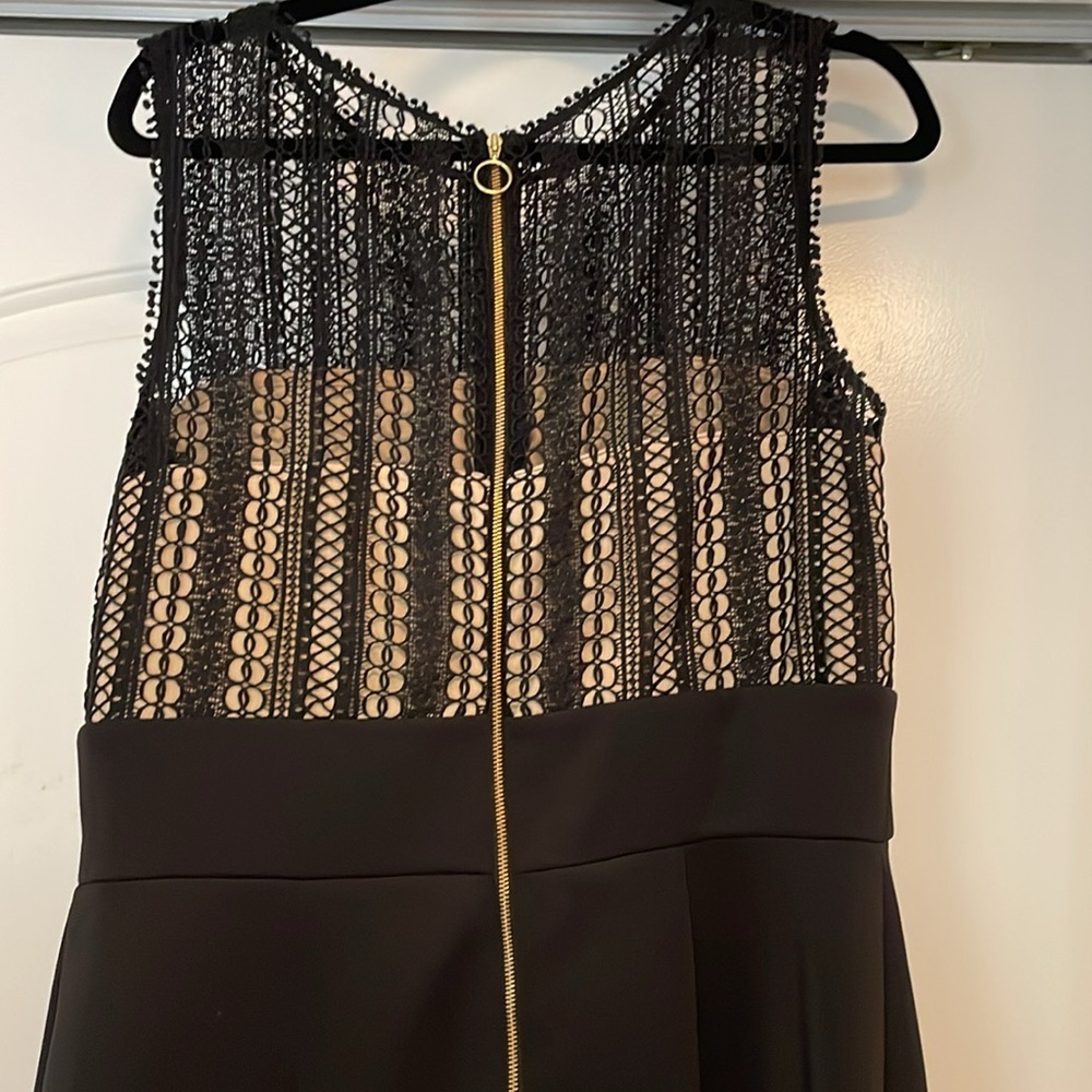 NWOT! Taylor Women's Sheath Lace Black Cocktail Dress Size 14 - Picture 4 of 5